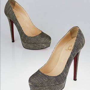 CHRISTIAN LOUBOUTIN
BlackJuta Bianca 140 Pumps